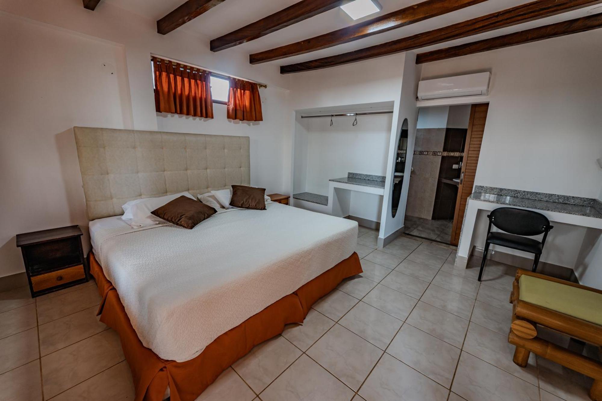 Hotel Nantu Hostería Puerto López Exterior foto